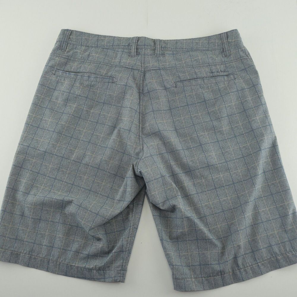 Travis Mathew Golf Shorts Mens 34 Checked Pattern Green - Picture 8 of 9